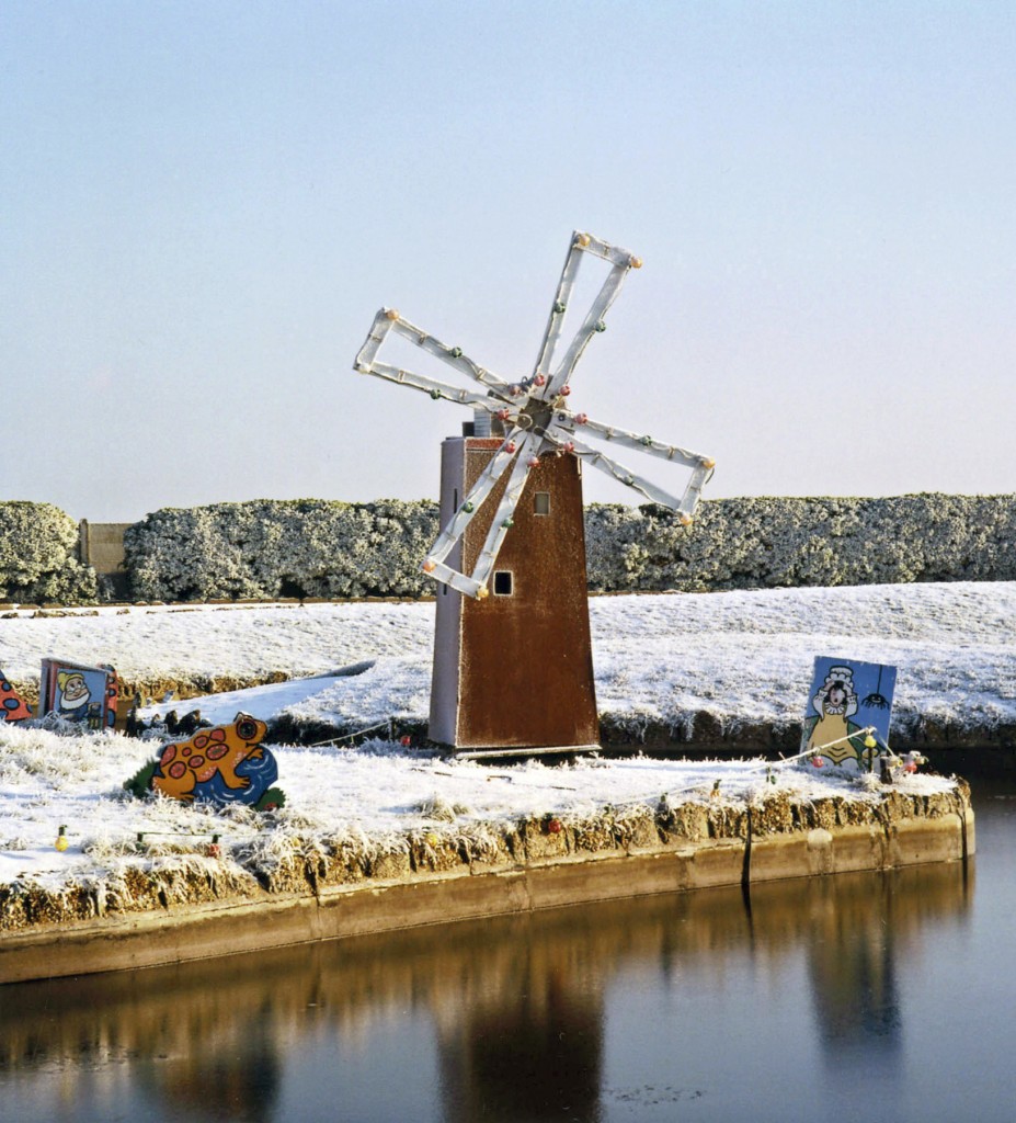 Windmill_Model_Waterways_Snow_Sq format_Gt yarmouth_Norfolk